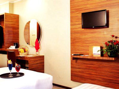 Hotel Lorin Sentul