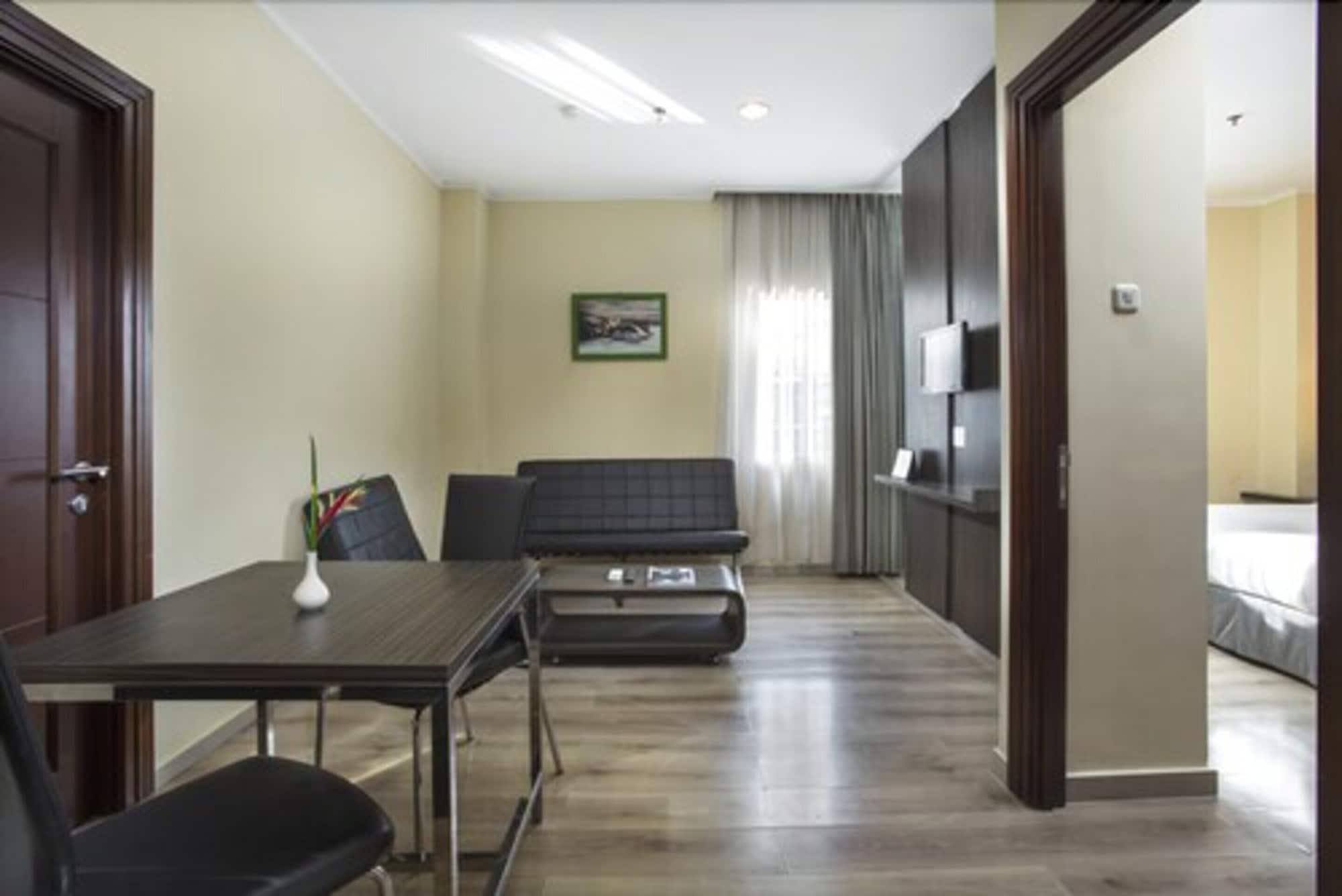 Hotel Lorin Sentul Bogor