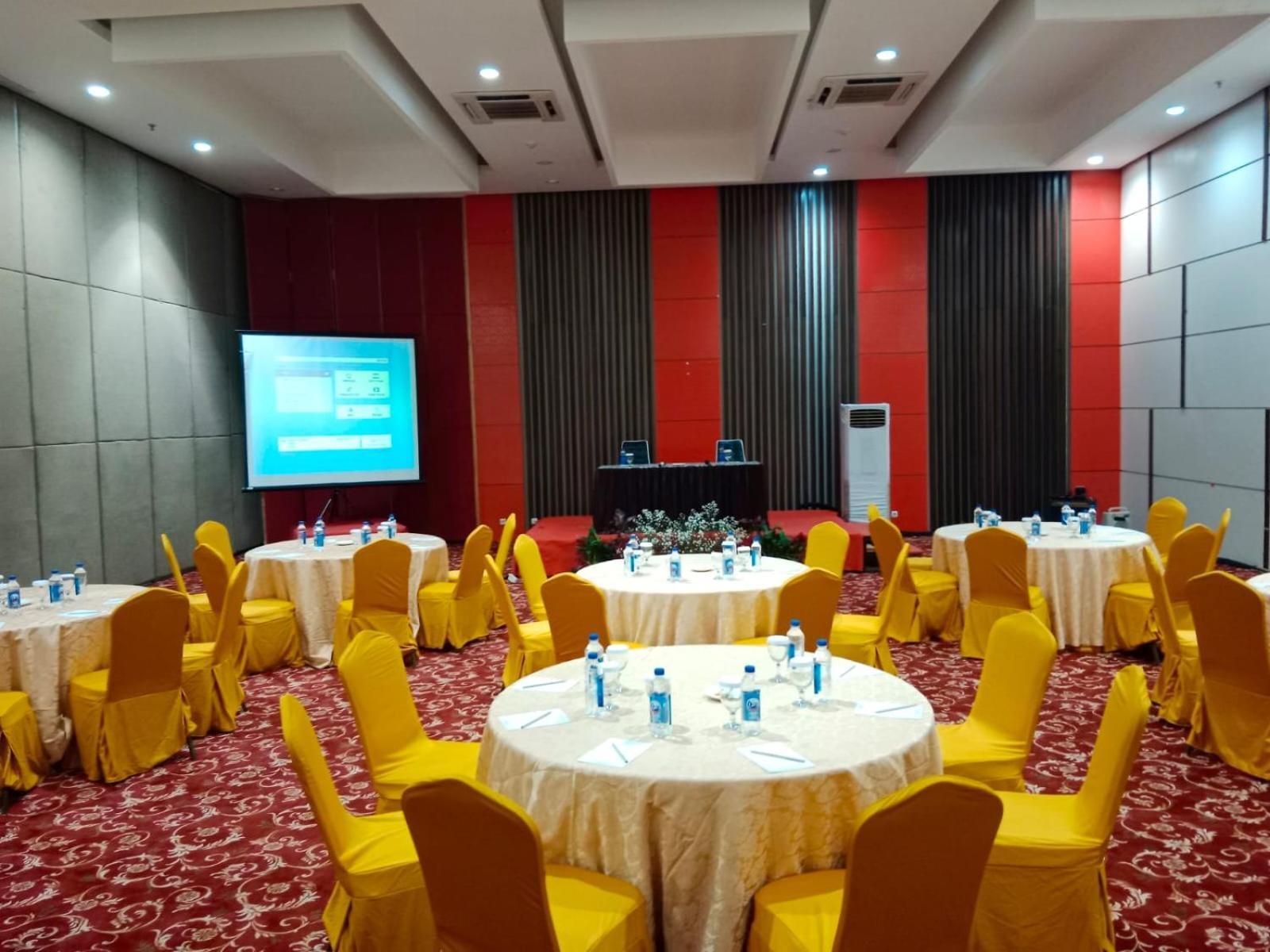 Lorin Sentul Hotel Bogor