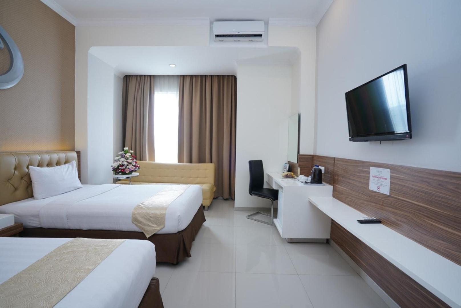 Hotel Lorin Sentul
