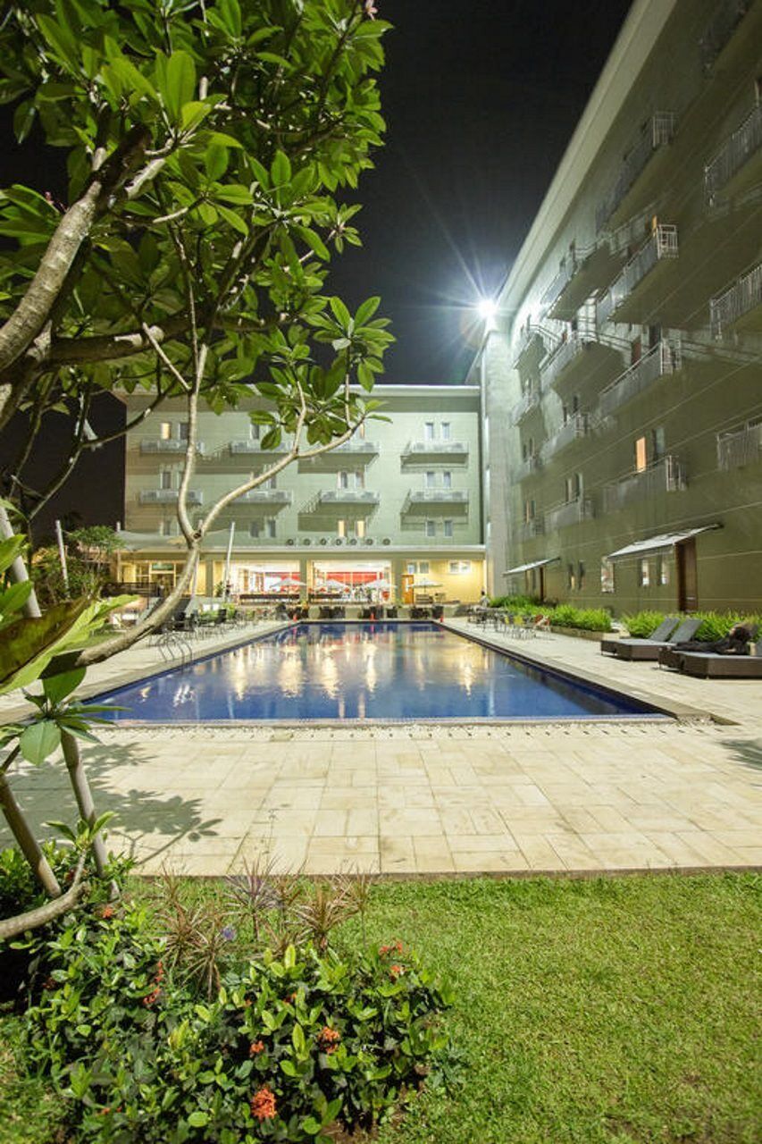 Lorin Sentul Hotel 4*